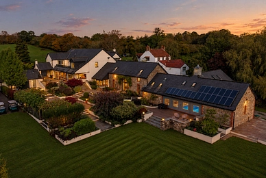 8 bedroom House for sale