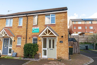 2 bedroom House for sale