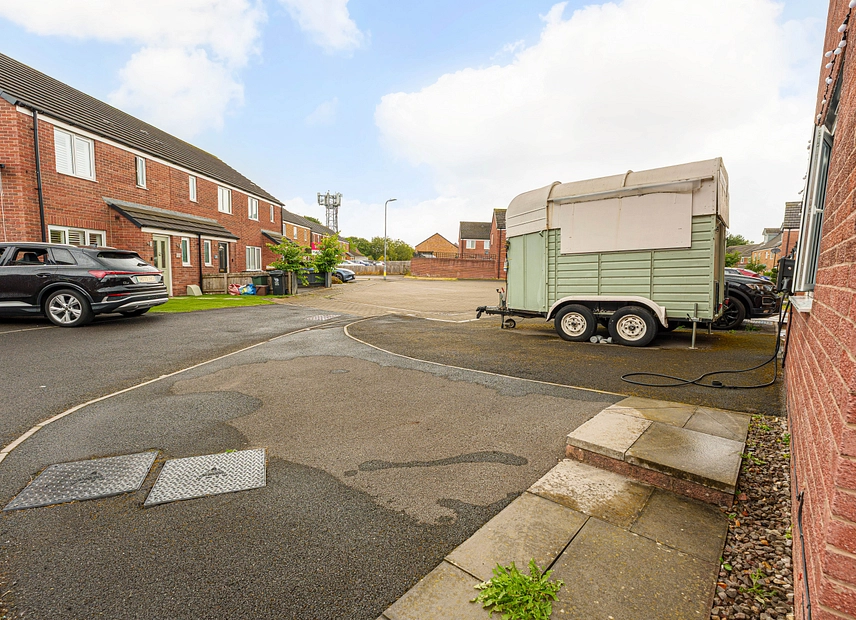 Property image 32