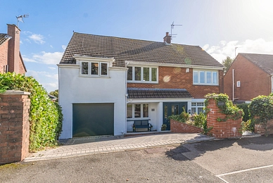 4 bedroom House for sale