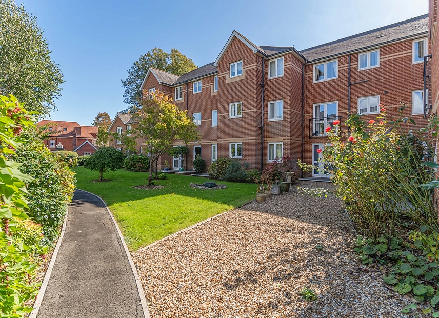 Property image 12